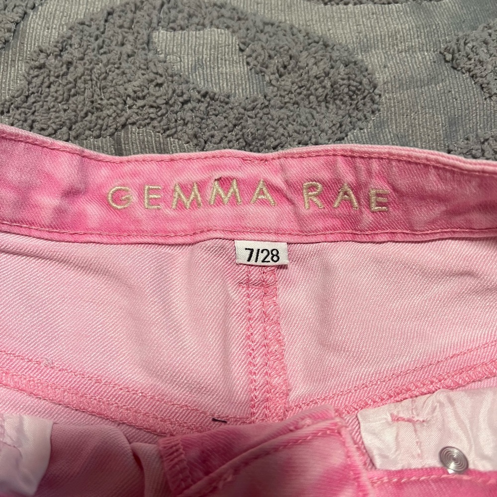 Gemma Rae Hi Rise Super Stretch Pink Denim Shorts Size 7 (28) - Picture 3 of 3